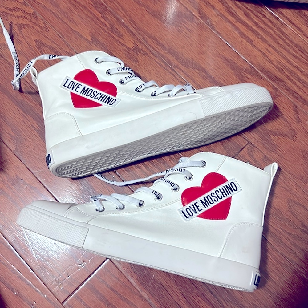 Love Moschino Hightops! ❤️